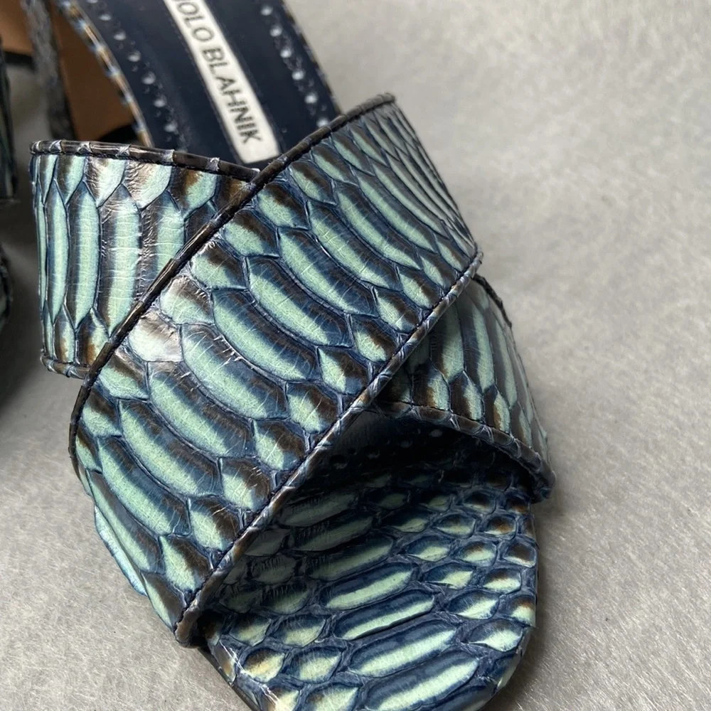 Manolo Blahnik Otawi Mule sandal with block heel - Navy/Teal - women's 36 - Picture 8 of 11